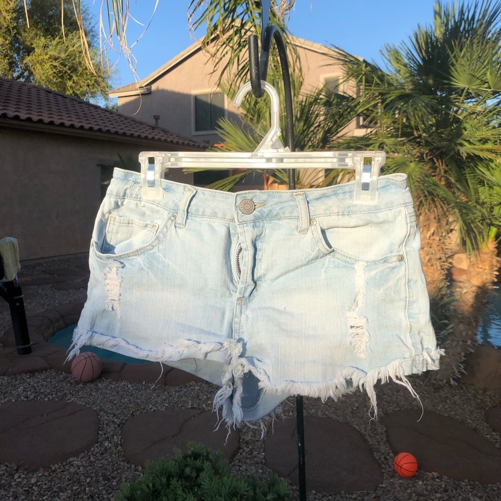 Refuge shorts.